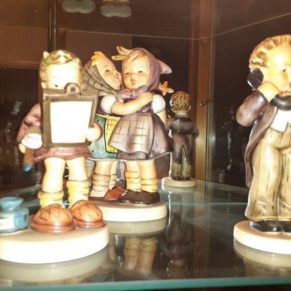 Hummels - Picture 9 of 9